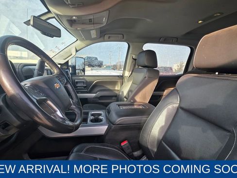 Used 2018 Chevrolet Silverado 2500 LTZ w/ Duramax Plus Package image 11
