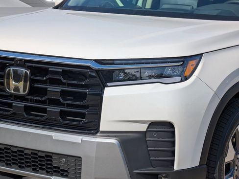 New 2026 Honda Pilot Elite image 11