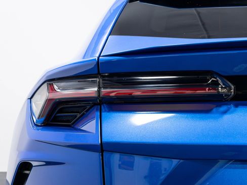 Used 2019 Lamborghini Urus image 56