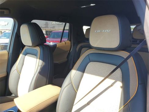 New 2026 Chevrolet Equinox ACTIV w/ Convenience Package III image 16