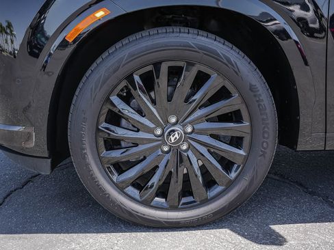 Used 2024 Hyundai Palisade Calligraphy AWD/4WD image 11