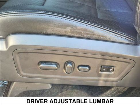 Used 2014 Lincoln Navigator 4WD image 21