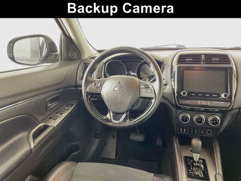 Used 2024 Mitsubishi Outlander Sport AWD image 2