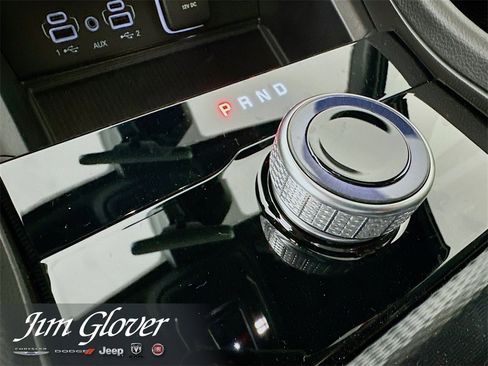 New 2025 Jeep Grand Cherokee Altitude image 42