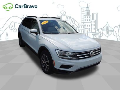Used 2019 Volkswagen Tiguan SE w/ Panoramic Sunroof Package