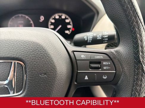 Used 2023 Honda HR-V LX image 12
