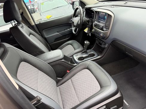 Used 2016 Chevrolet Colorado Z71 image 19