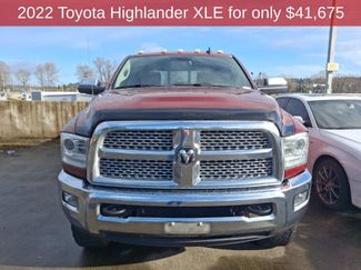 Used 2022 Toyota Highlander XLE video 3