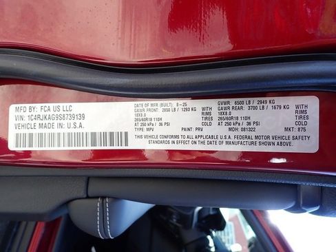 New 2025 Jeep Grand Cherokee L Altitude image 16