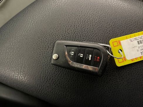 Certified 2023 Toyota Camry SE image 24