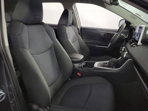 Used 2025 Toyota RAV4 LE image 15