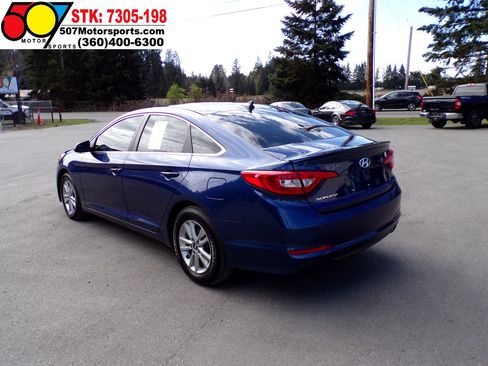 Used 2015 Hyundai Sonata SE image 5