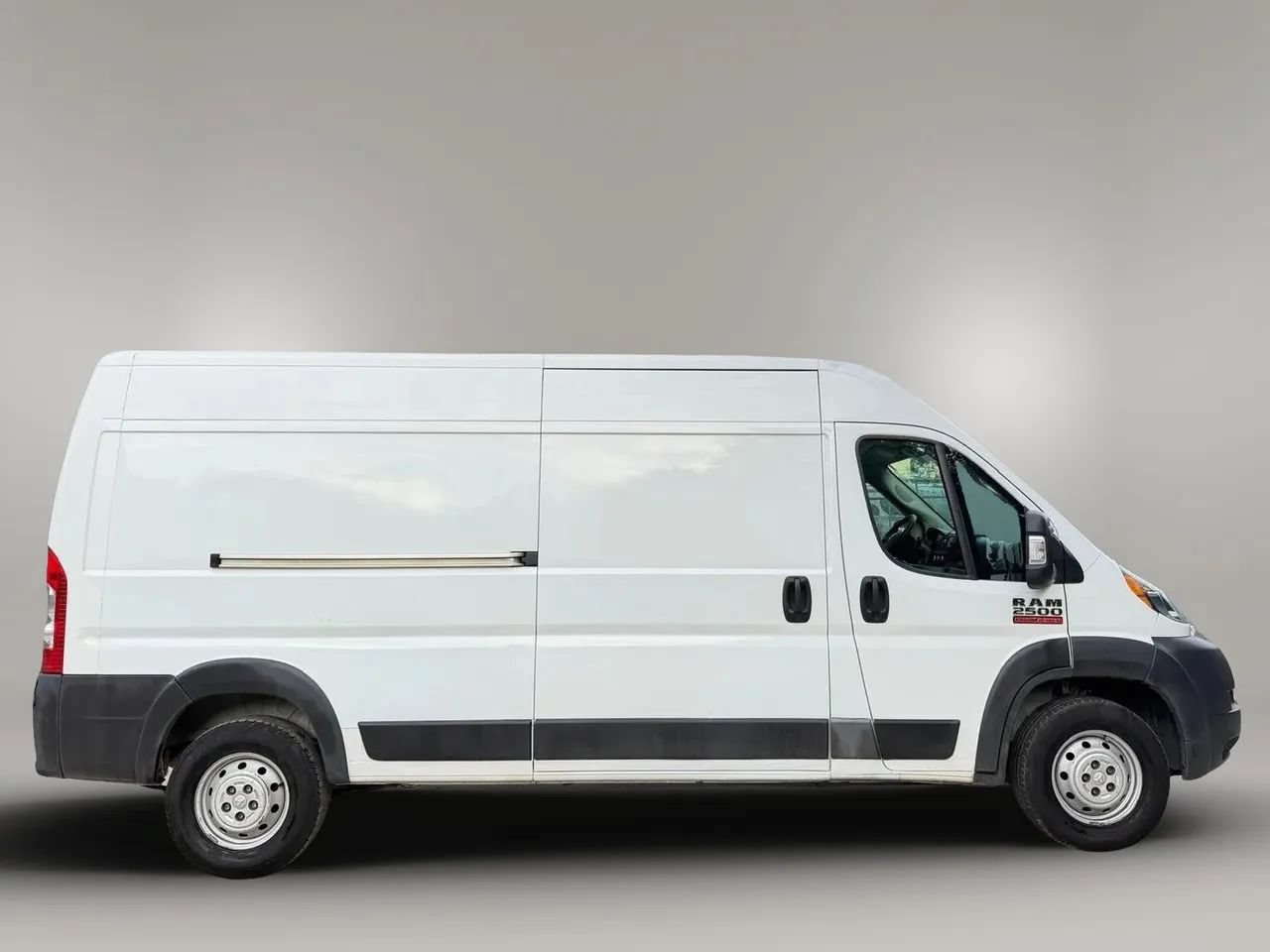 Used 2021 RAM ProMaster 2500 w/ Interior LED Lighting Group FWD image 4