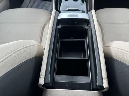 Used 2026 Mercedes-Benz GLC 300 4MATIC image 34