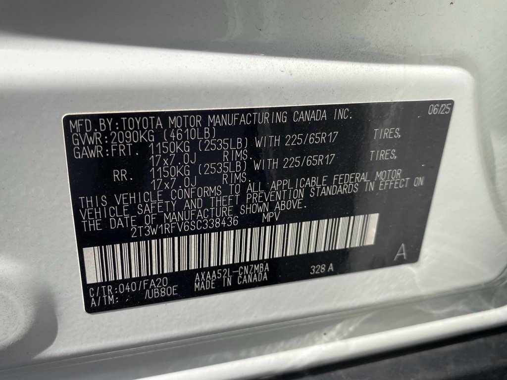Used 2025 Toyota RAV4 XLE w/ Convenience Package FWD image 21