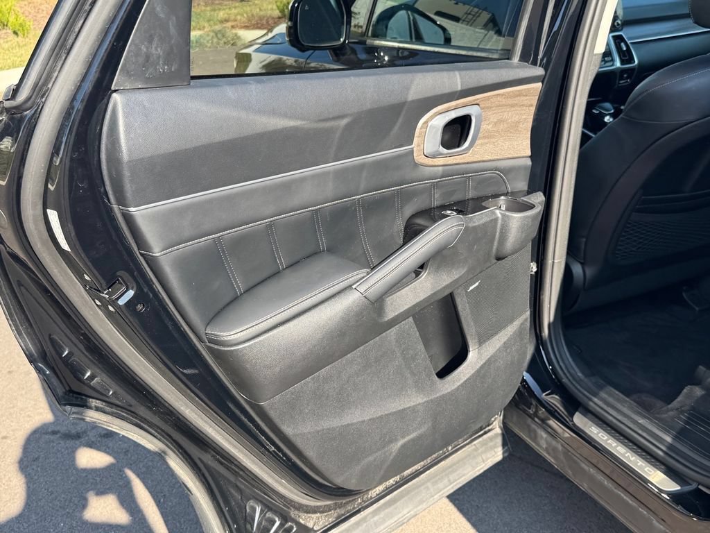 Used 2021 Kia Sorento SX Prestige AWD/4WD image 19