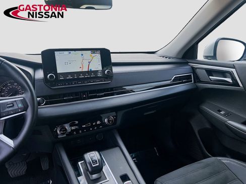 Used 2024 Mitsubishi Outlander SE image 31