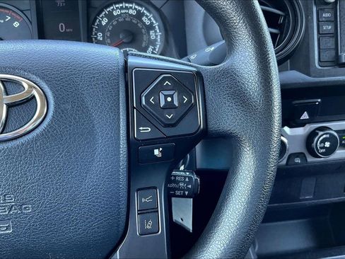 Used 2019 Toyota Tacoma SR w/ SR Convenience Package image 19