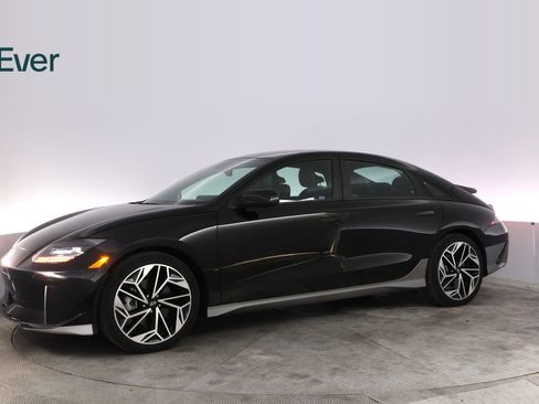 Used 2023 Hyundai Ioniq 6 Limited RWD image 18