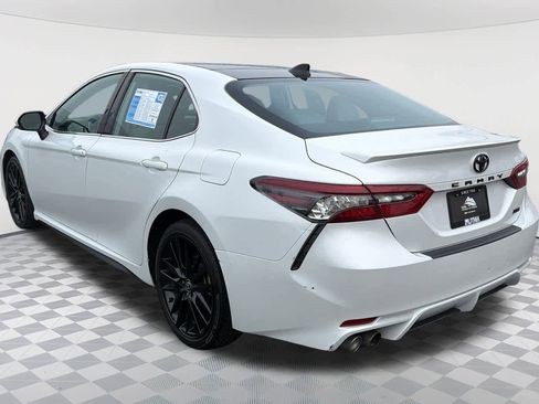 Used 2022 Toyota Camry XSE image 7