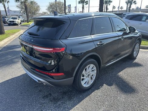 Used 2022 Lincoln Corsair FWD image 6