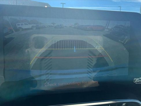 Used 2023 Lexus LX 600 4WD w/ Premium Package image 14