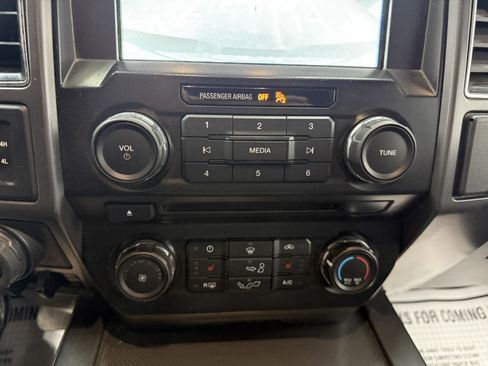 Used 2017 Ford F150 XLT w/ Equipment Group 302A Luxury image 19