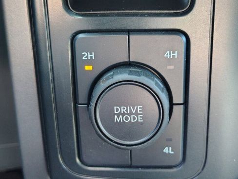 Used 2025 Ford F150 XLT w/ Equipment Group 301A Standard AWD/4WD image 24