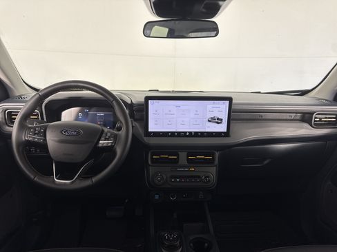 Used 2025 Ford Maverick Tremor AWD/4WD image 24
