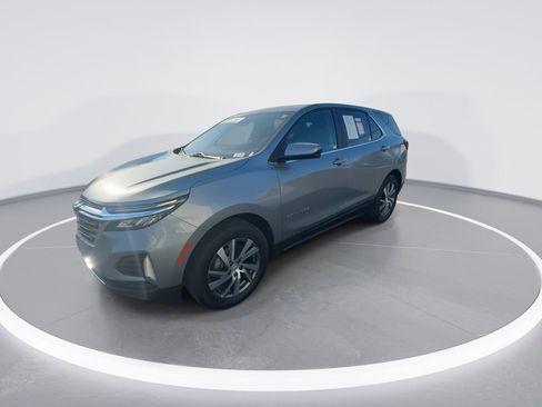 Used 2024 Chevrolet Equinox LT image 4