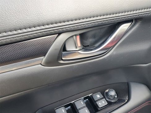 Used 2023 MAZDA CX-5 Carbon Edition image 22