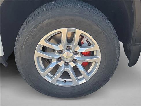 Used 2020 GMC Sierra 1500 Elevation w/ Elevation Value Package RWD image 23