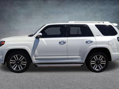 Used 2018 Toyota 4Runner Limited AWD/4WD image 4