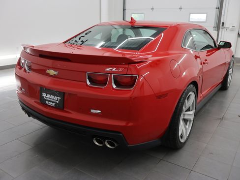 Used 2013 Chevrolet Camaro ZL1 RWD image 5