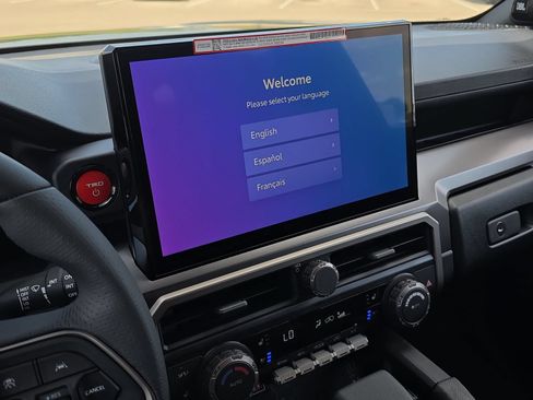 New 2026 Toyota 4Runner TRD Off-Road Premium AWD/4WD image 15