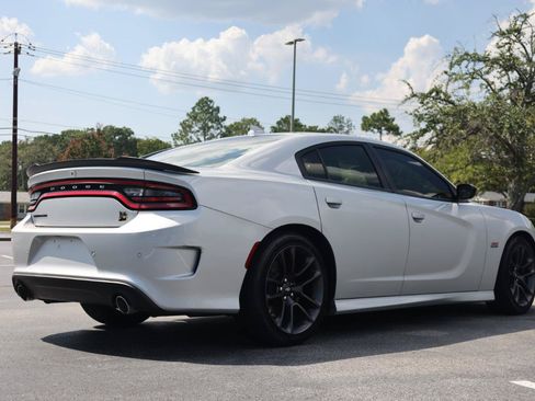 Used 2023 Dodge Charger Scat Pack RWD image 5