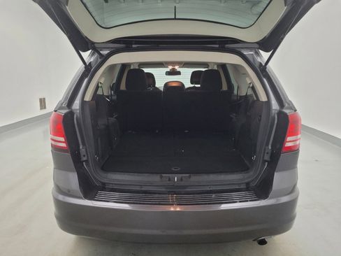 Used 2019 Dodge Journey SE FWD image 29