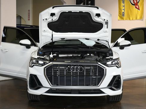 Used 2021 Audi Q3 2.0T Premium Plus w/ Premium Plus Package image 87