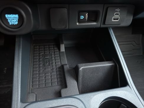 New 2025 Ford Maverick Lobo AWD/4WD image 28