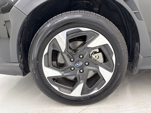 Used 2025 Subaru Crosstrek 2.5i Limited image 9