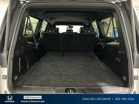 Used 2024 Jeep Wagoneer L Series II w/ Flexible Seating Group AWD/4WD image 31