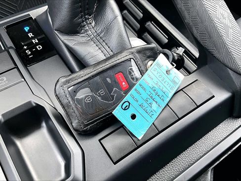 Used 2025 Toyota Tacoma SR RWD image 13