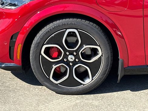 Certified 2022 Ford Mustang Mach-E GT image 12