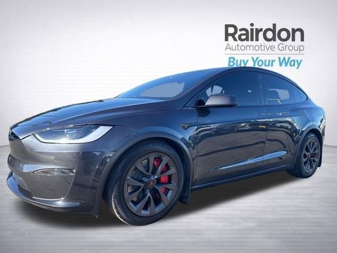 Used 2024 Tesla Model X image 8