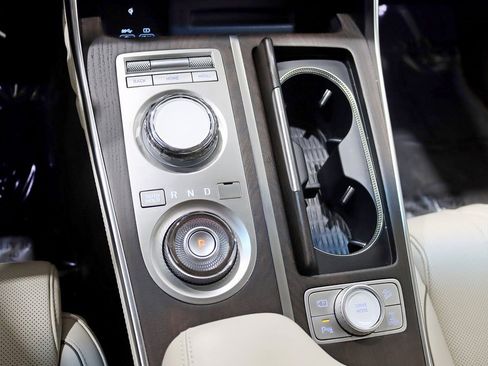 Used 2023 Genesis GV80 3.5T image 24