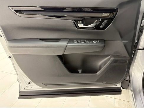 Used 2024 Honda CR-V EX-L image 9