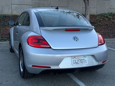 Used 2015 Volkswagen Beetle 1.8T Classic image 12