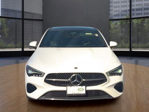 Used 2025 Mercedes-Benz CLA 250 4MATIC image 37