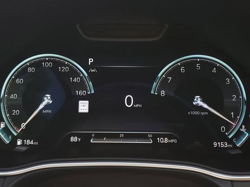 Certified 2024 Genesis GV80 3.5T w/ Prestige Package image 27