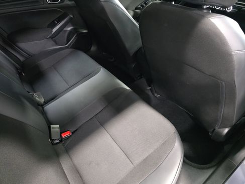 Used 2022 Honda Civic Sport image 11